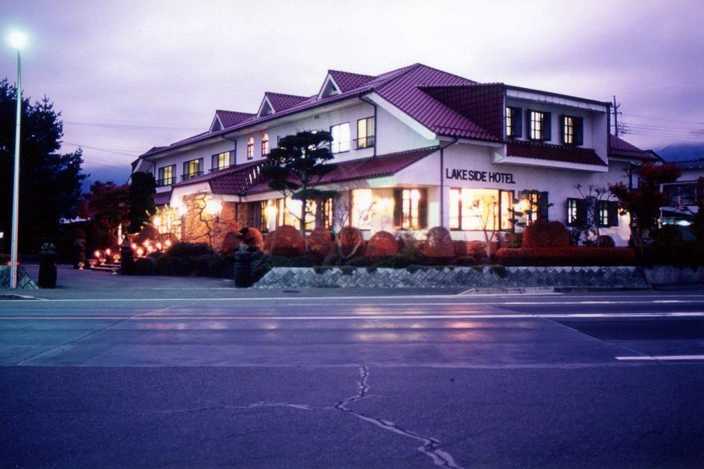 Kawaguchiko Lakeside Hotel Fujikawaguchiko Eksteriør billede