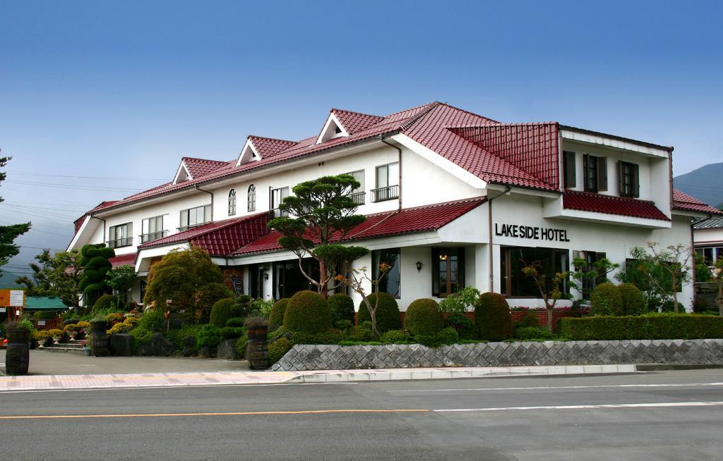 Kawaguchiko Lakeside Hotel Fujikawaguchiko Eksteriør billede